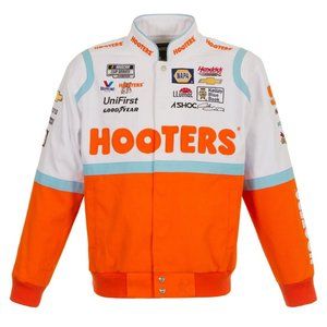 Hooters- Chase Elliott official racing jacket. 10/10 Condition!!